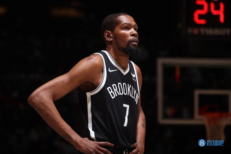 火箭两大角色球员发力，史密斯攻防全面提升，亚当斯篮板稳如磐石（火箭两员悍将齐爆发：史密斯攻防进阶，亚当斯篮板稳如泰山）