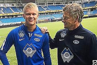 米兰老照片展示埃瓦尼风采