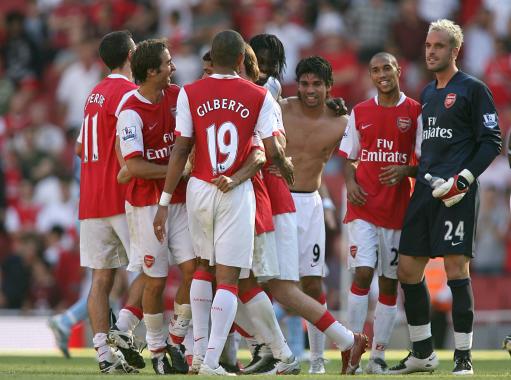 西甲战报：斯威德伯格梅开二度，九人皇马0-2塞尔塔（西甲快讯：斯威德伯格双响，皇马九人作战0-2负塞尔塔）