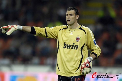 裁判专家：裁判给弗兰·加西亚红牌没问题，罚下卡雷拉斯错了（裁判专家：弗兰·加西亚红牌判定合理，卡雷拉斯被罚下属误判）