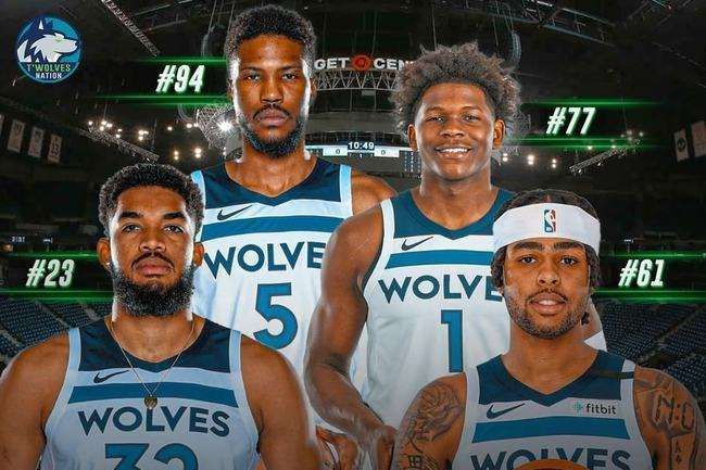 山东泰山足球俱乐部：中超首支积分1500分球队的荣耀之路（山东泰山：中超首个1500分俱乐部的辉煌征途）