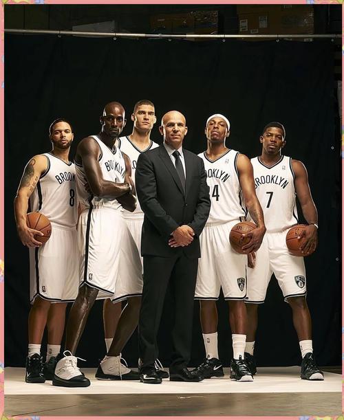 每体：拉波尔塔表示与梅西关系正常，这种关系实际上不存在（每体：拉波尔塔称与梅西关系正常，实则并不存在这样的关系）