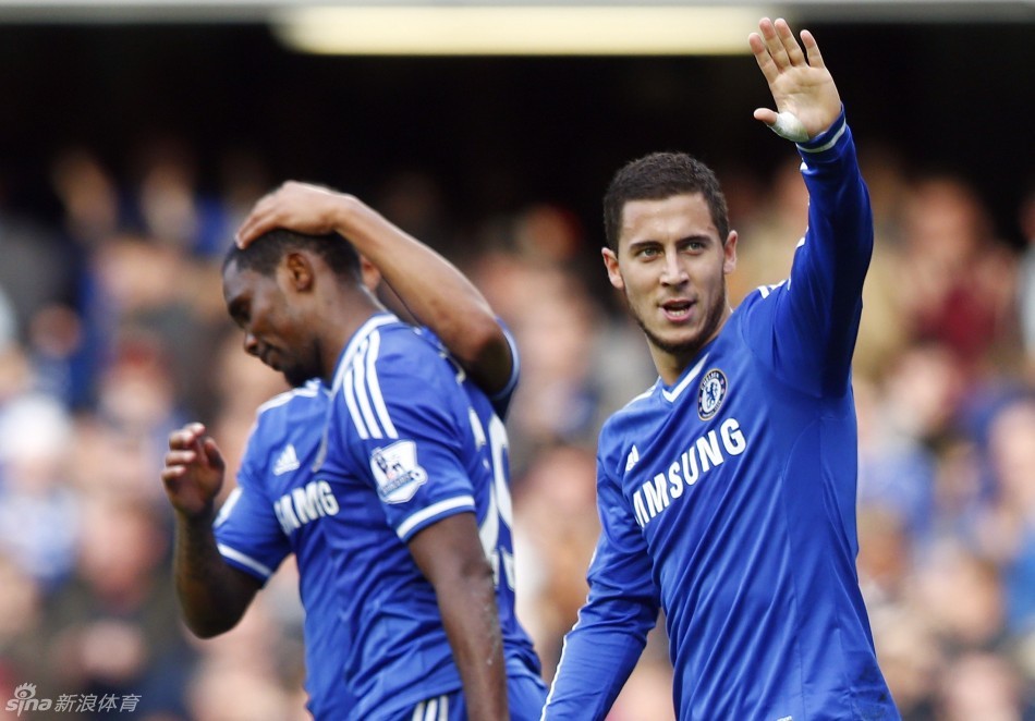 申花vs广岛三箭全场数据：射门13-14，控球率36-64（申花与广岛三箭全场统计：射门13比14，控球率36%对64%）