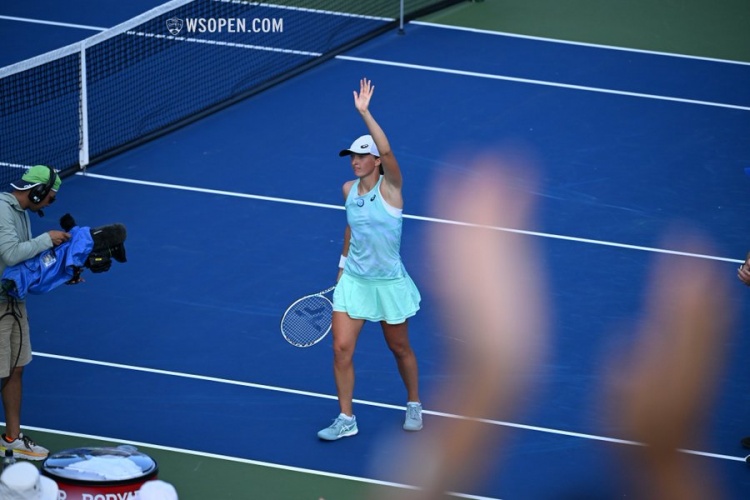 拥有一位可 拥有一位可